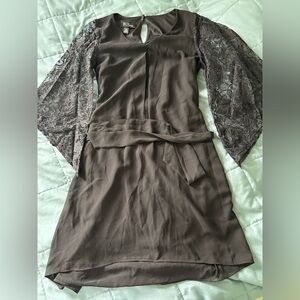 Elegant Brown Lace Sleeve Nightgown